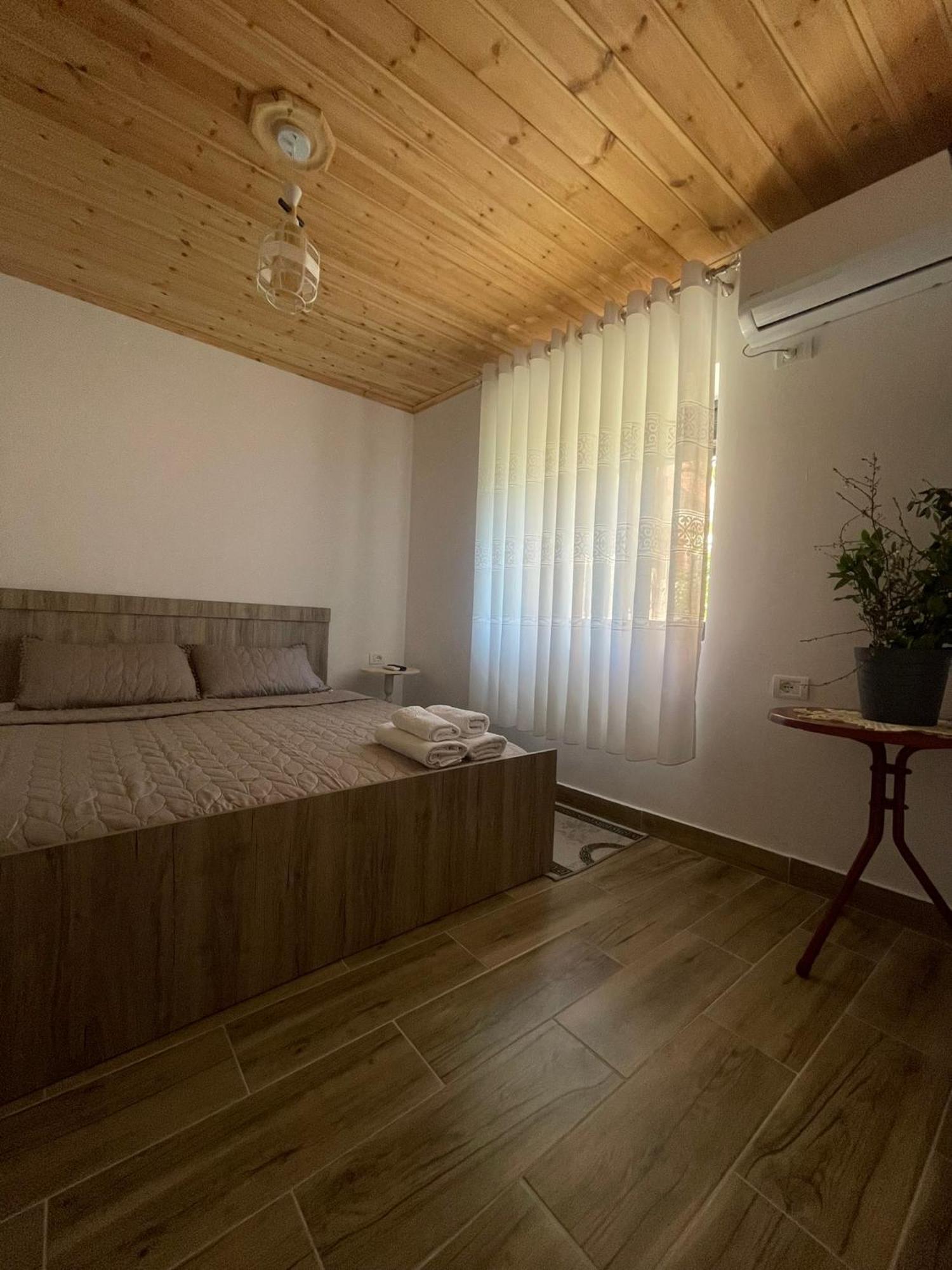Guesthouse Kroi City Center Berati Exterior foto